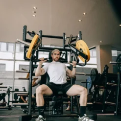 CHEST PRESS ISO-LATÉRALE BLACK SERIES