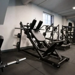 HACK SQUAT BLACK SERIES
