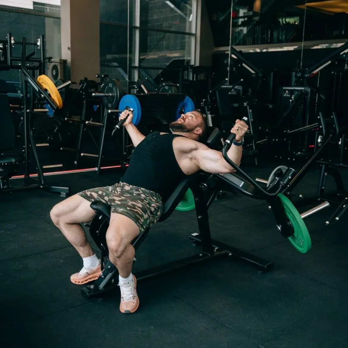 INCLINE PEC FLY ISO-LATÉRALE BLACK SERIES