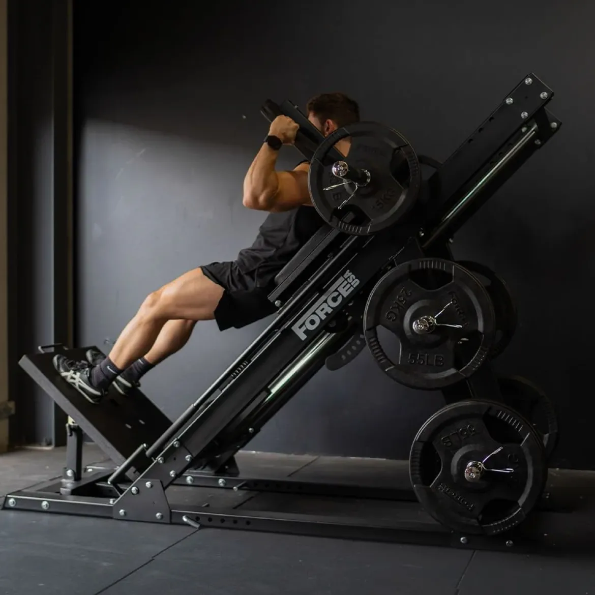 Presse à cuisses et Hack squat V2 Force USA