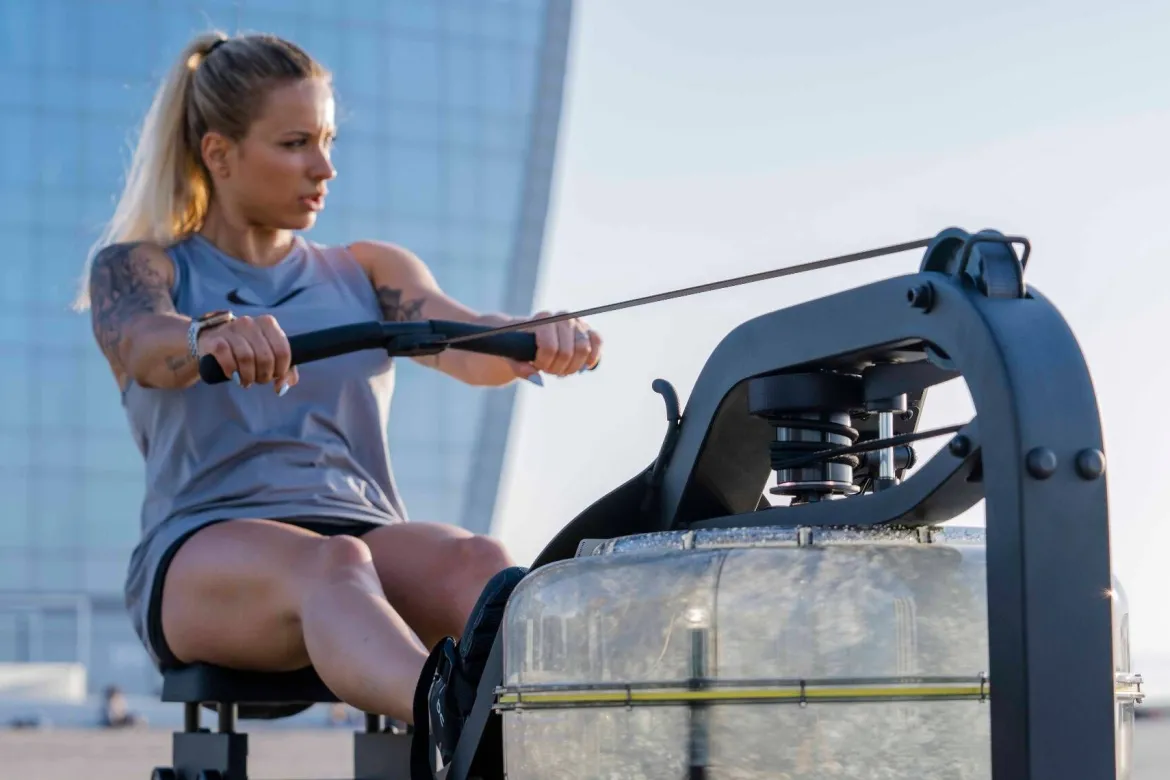Rameur à Eau - Acqua Rower PRO