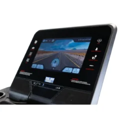 TAPIS DE COURSE MULTIMÉDIA PROFESSIONNEL TM900 TFT AVEC ÉCRAN TACTILE DE 16” - 22 KM/H