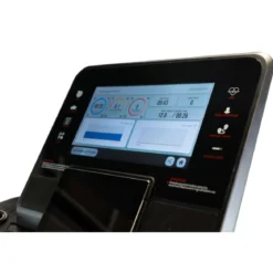 TAPIS DE COURSE MULTIMÉDIA PROFESSIONNEL TM900 TFT AVEC ÉCRAN TACTILE DE 16” - 22 KM/H