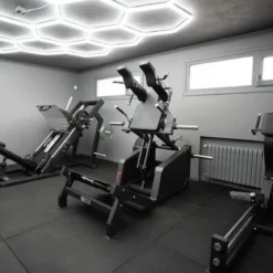 Ultimate V-Squat Elite Series
