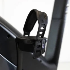VÉLO D'APPARTEMENT VERTICAL PROFESSIONNEL ST900 TFT MULTIMEDIA AVEC ÉCRAN TACTILE DE 10 POUCES