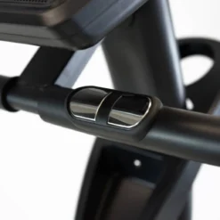VÉLO D'APPARTEMENT VERTICAL PROFESSIONNEL ST900 TFT MULTIMEDIA AVEC ÉCRAN TACTILE DE 10 POUCES